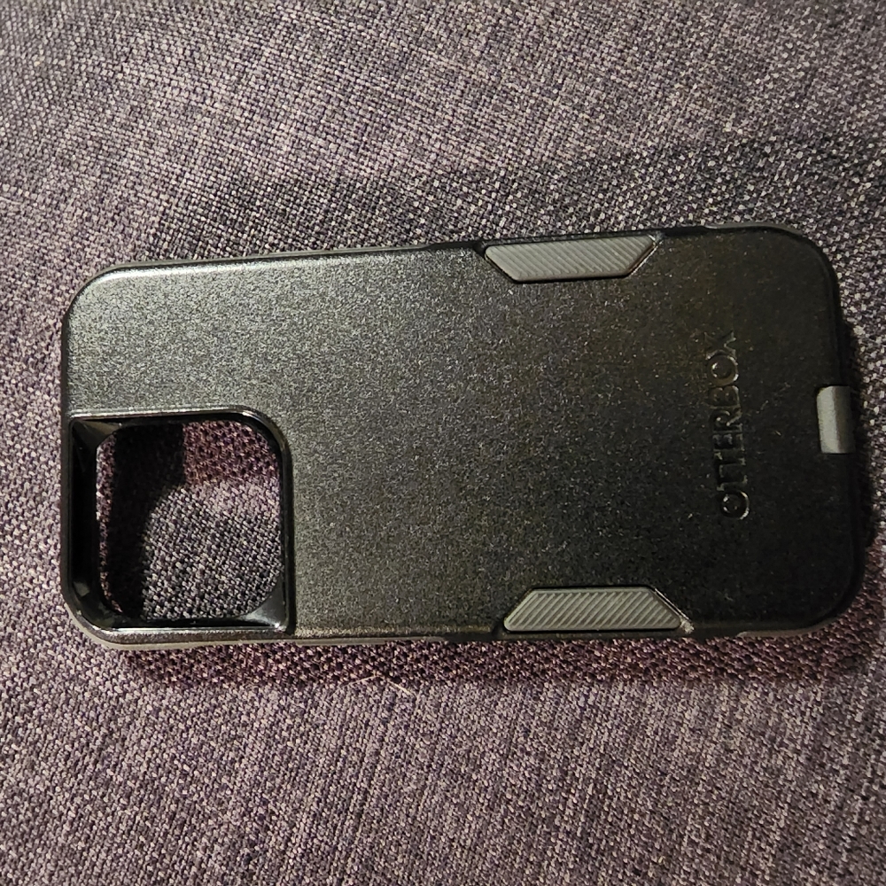 Black Commuter Otterbox